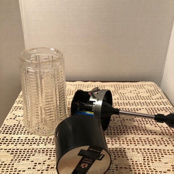 Rare cordless mix and serve drink dispenser - Picture 4 of 16